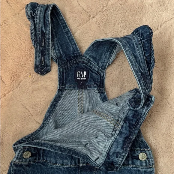 GAP Toddler Overalls - Picture 6 of 6